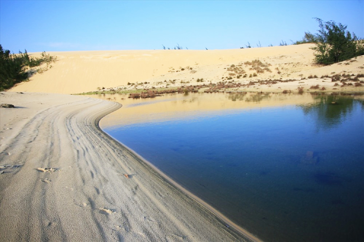 Du lịch Mũi Né – Trải nghiệm biển xanh và nắng gió Phan Thiết